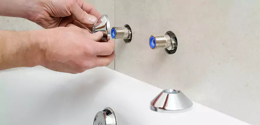 Bathtub Faucet Diverter Replacement in Hemet